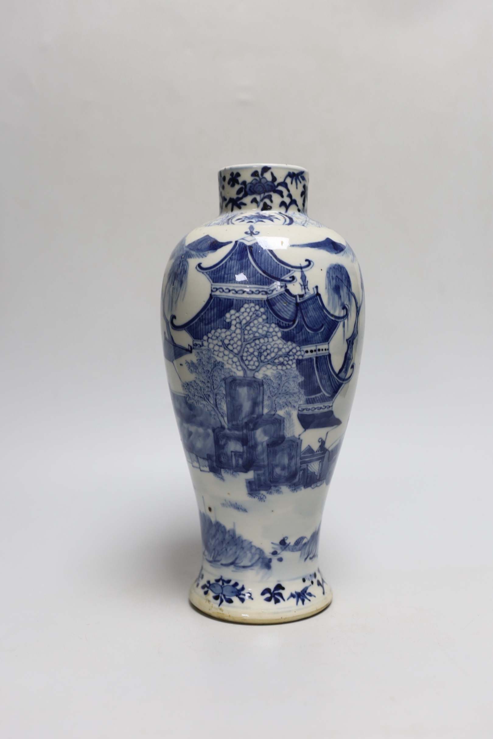 A 19th century Chinese blue and white vase, 27cm